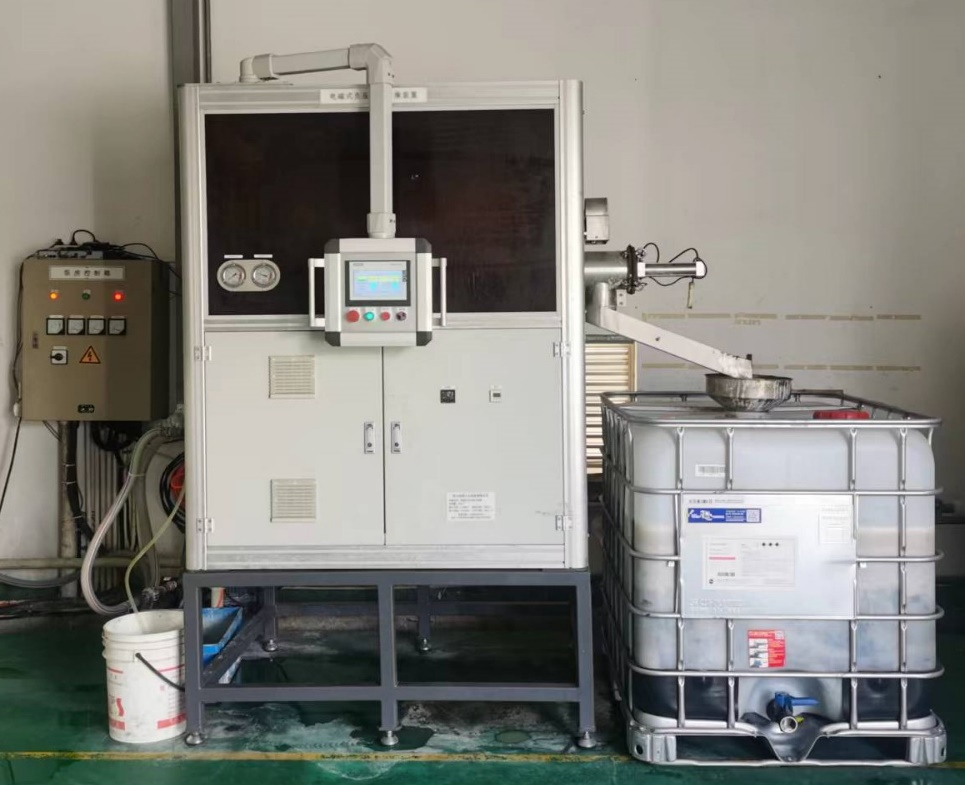 阿瓦提县某机械有限公司ZQ-JJ-0.5T蒸汽低温结晶蒸发设备乳化液案例